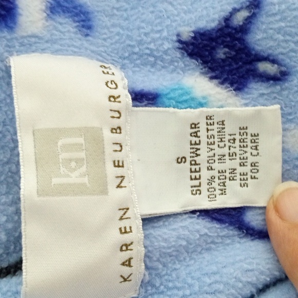 Well loved Karen Neuberger puppies pj's, sz sm - Picture 6 of 16